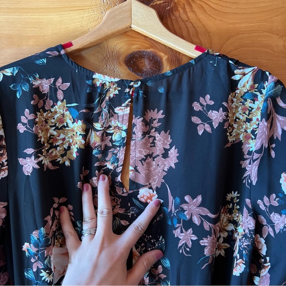 Floral Maxi Wrap Dress - Long-sleeve with keyhole back - Picture 5 of 7